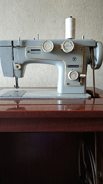 Швейная машинка Подольск-142 Семей