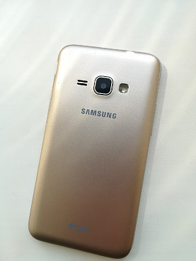 Продам телефон Samsung J1 6 на запчасти б/у Нур-Султан