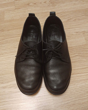 Туфли черные, натуральная кожа, в идеальном состоянии Тараз