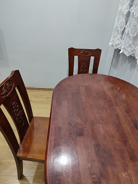 Продам стол Малазия и 4 стула б/ у Алматы