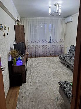 Продам двухкомнатную квартиру в районе пересечения улиц Волочаевская и Даналык. Алматы