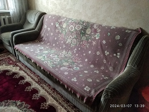 Продам диван + 2 кресла б/у в хорошем состоянии. Алматы