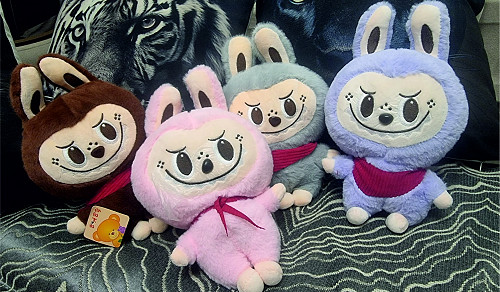 Мультяшная плюшевая игрушка Labubu (подушка) Алматы