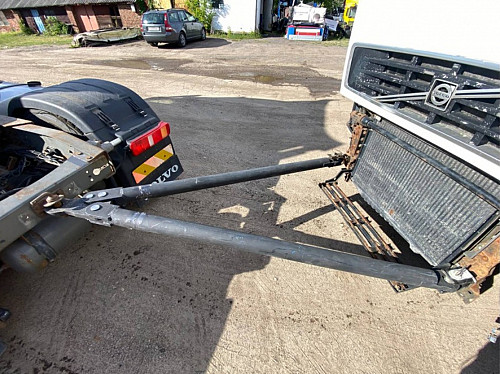 Сцепка жесткая универсальная со сменными петлями 30 тонн, Заводская Алматы