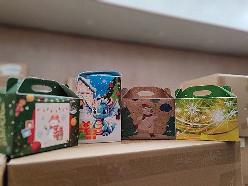 Новогодние коробки Караганда