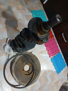 продаю коленвал Вкладыши Маховик колокол Караганда