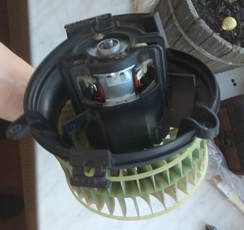 Ремонт моторчиков печки любой сложности (замена щеток, коллектора, втулок и подшипников), ремонт ос Караганда