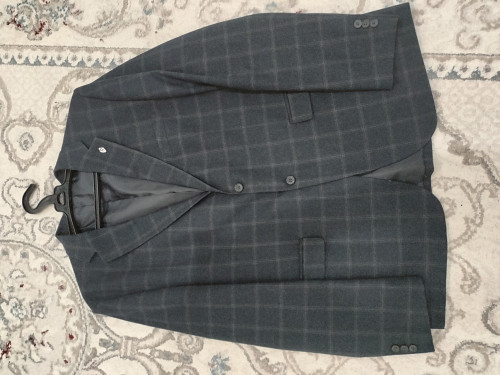 Пиджак и рубашка, новые Астана