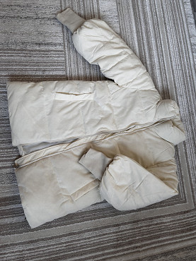 Продам новую зимнюю куртку Астана