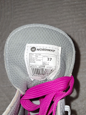 Коньки фигурные женские, новые. 37 размер Кокшетау