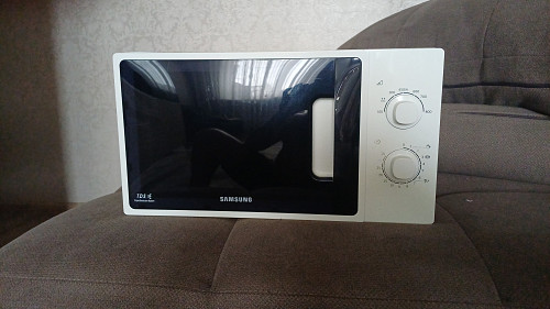 Продам микроволновку Костанай