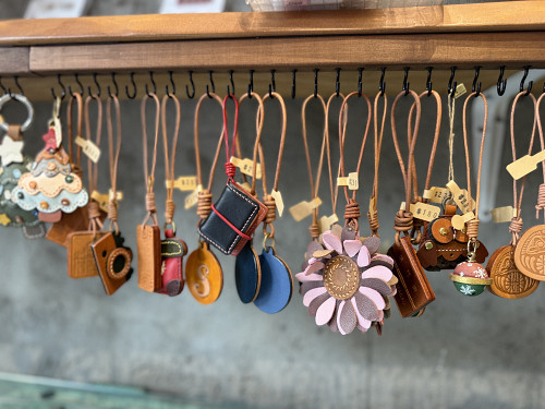 Аксессуары из натуральной кожи. Алматы