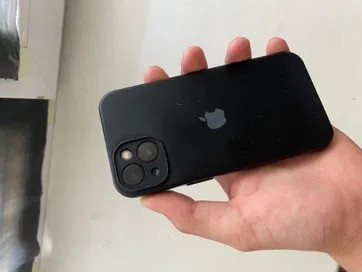 Нашел Iphone 13 отдам за вознаграждение. Нашел в районе вокзала доставка из г.Астана
