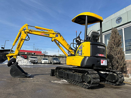 Продам миниэксковатор Коматцу РС 30 